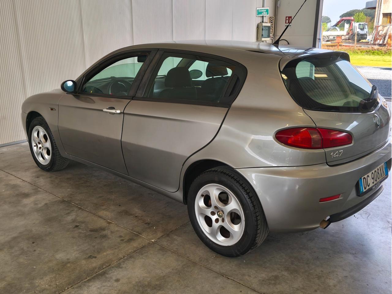 Alfa Romeo 147 1.9 JTD M-JET 16V 5 porte