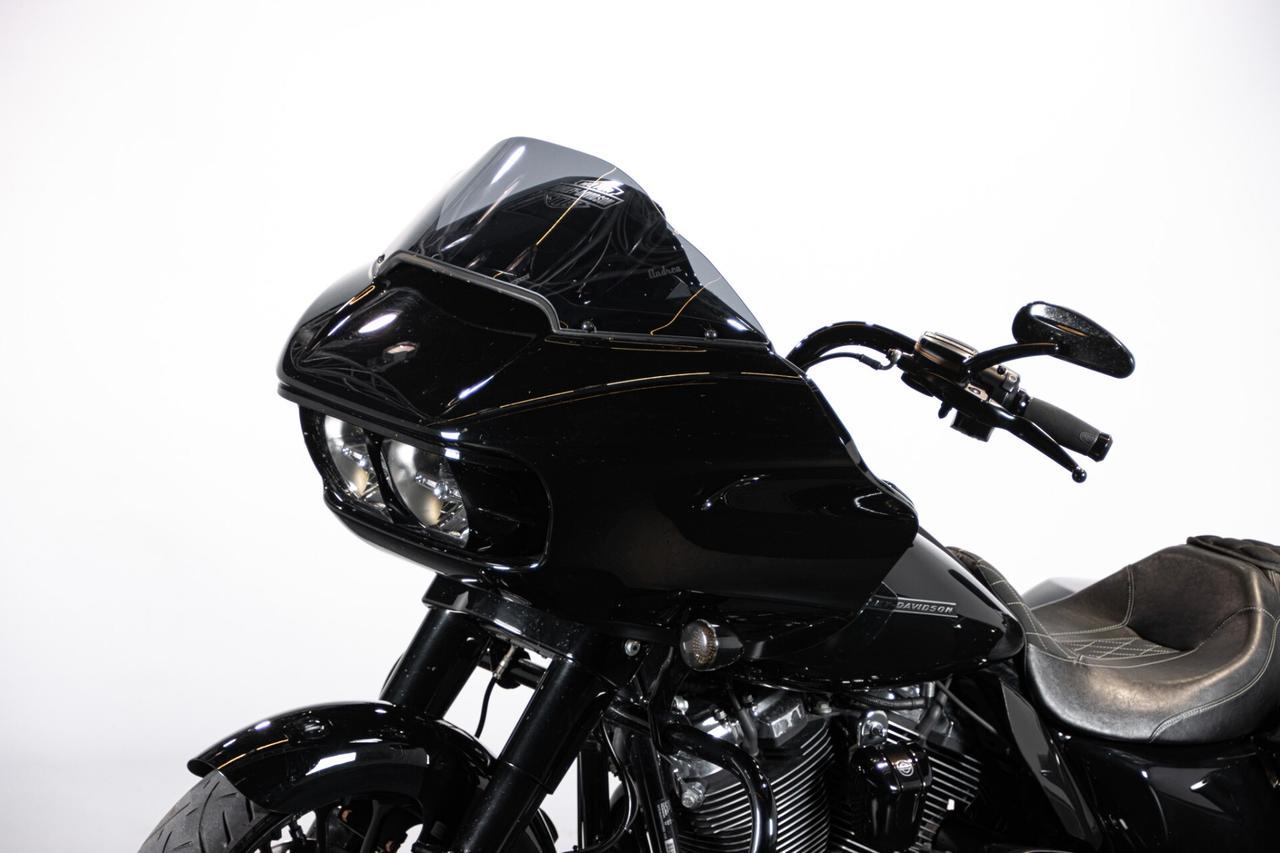 2019 HARLEY DAVIDSON ROAD GLIDE RDS02037