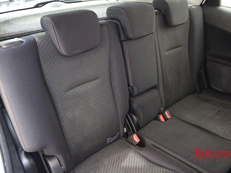 Toyota Verso-S Verso-S 1.3 MT