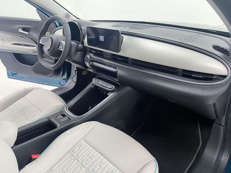FIAT 600 1.2 hybrid La Prima 110cv auto