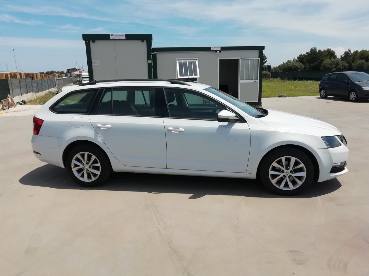 Skoda Octavia 1.6 TDI CR 115 CV Wagon Ambition