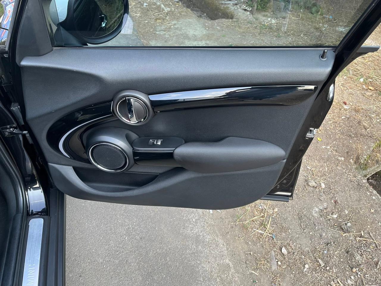 Mini COOPER 1.5 D 116CV Hype 5 porte