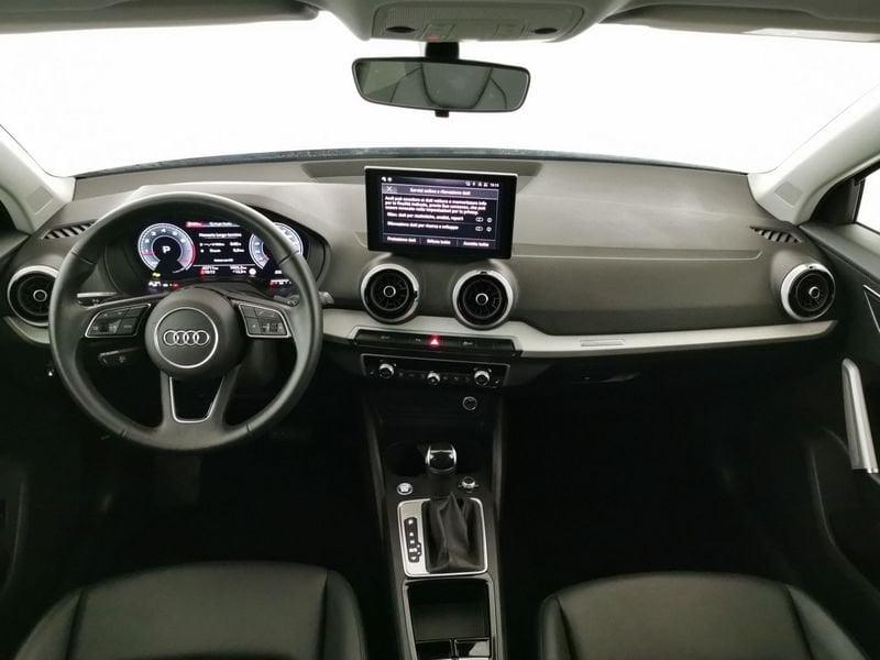 Audi Q2 35 1.5 tfsi Business Advanced s-tronic