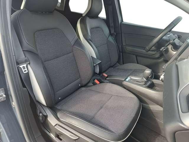 Renault Captur 1.6 E-Tech hybrid Techno Fast Track 145cv auto