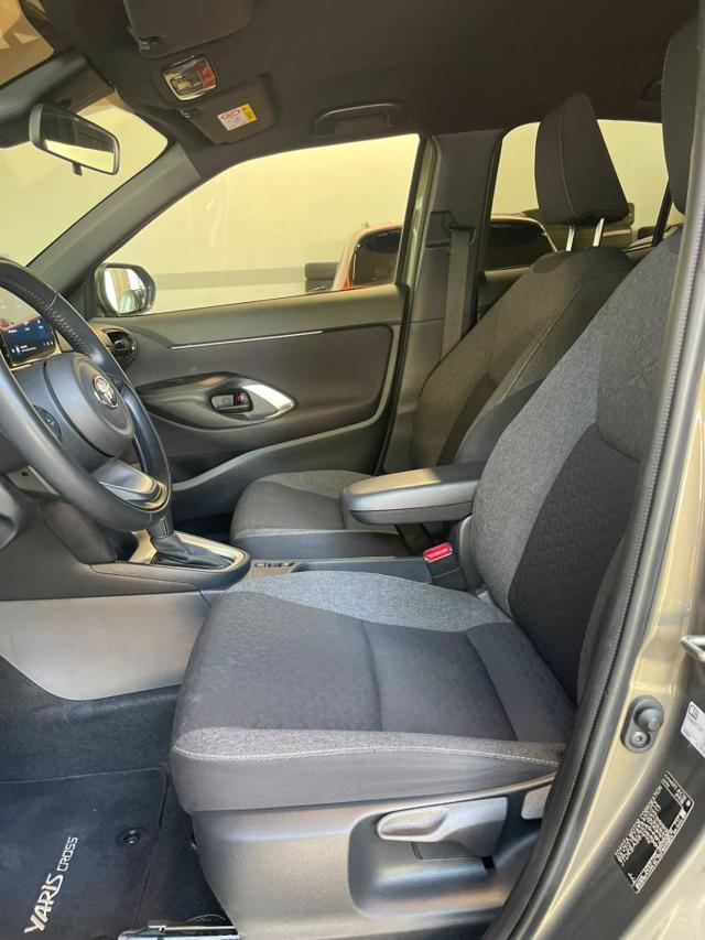 TOYOTA Yaris Cross 1.5 Hybrid 5p. E-CVT Trend pacchetto confort