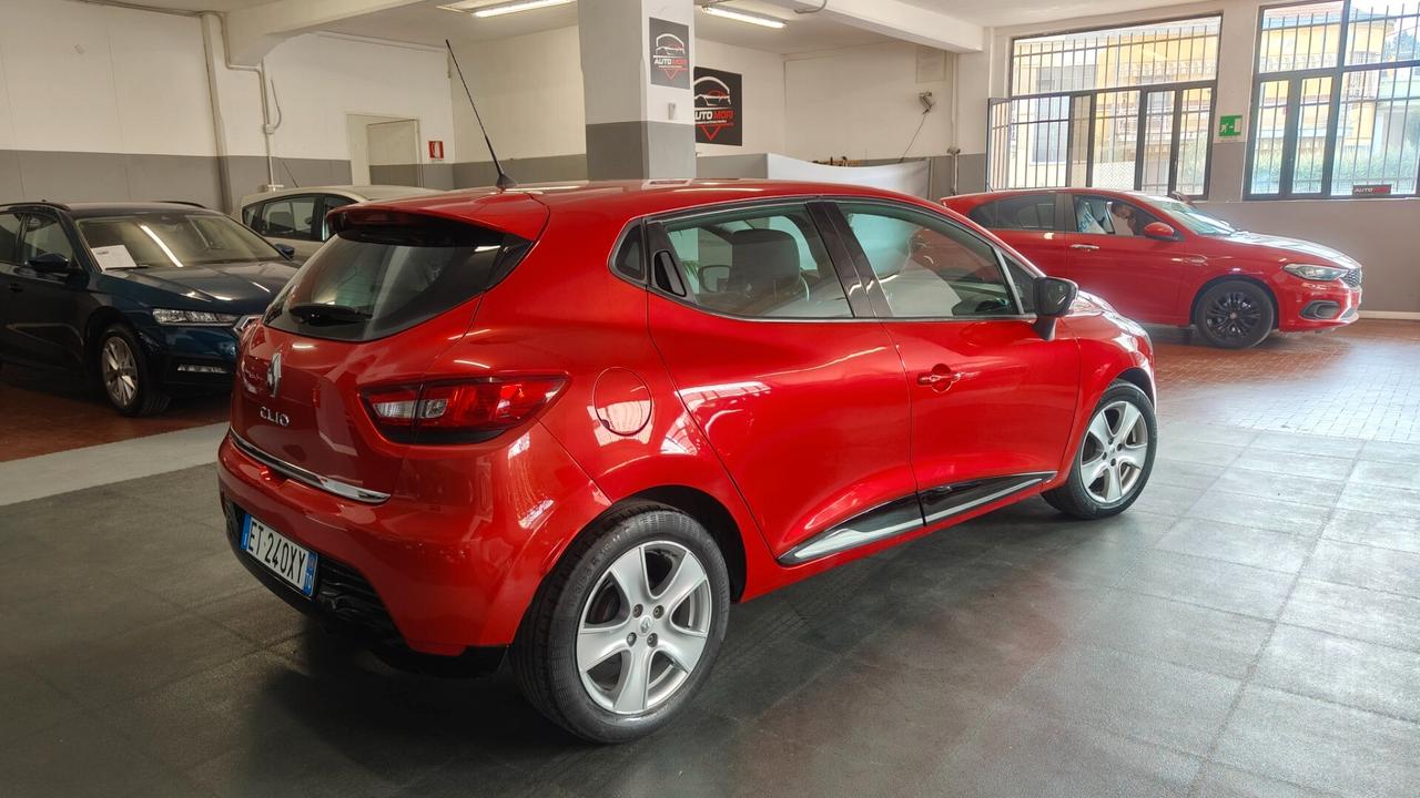 Renault Clio 1.2 75CV 5 porte Live
