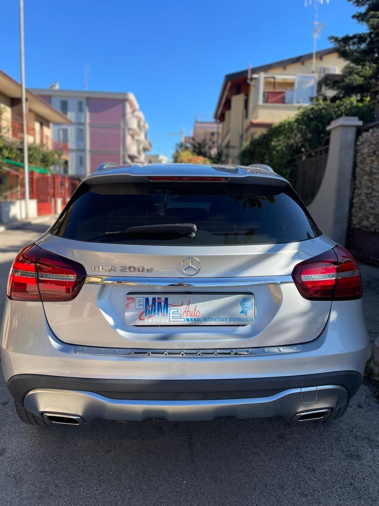 Mercedes-benz GLA 200 d Automatic Premium