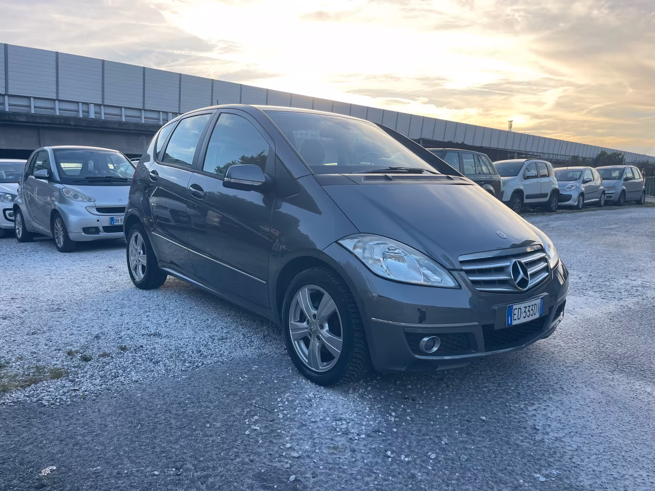 MERCEDES BENZ A 180 - AUTOMATICA - AVANTGARDE