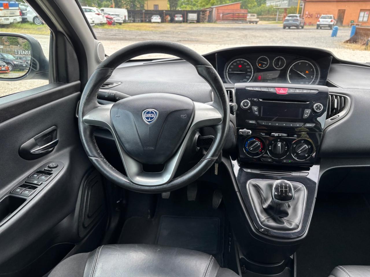 Lancia Ypsilon 1.3 MJT 16V 95 CV 5 porte S&S Platinum