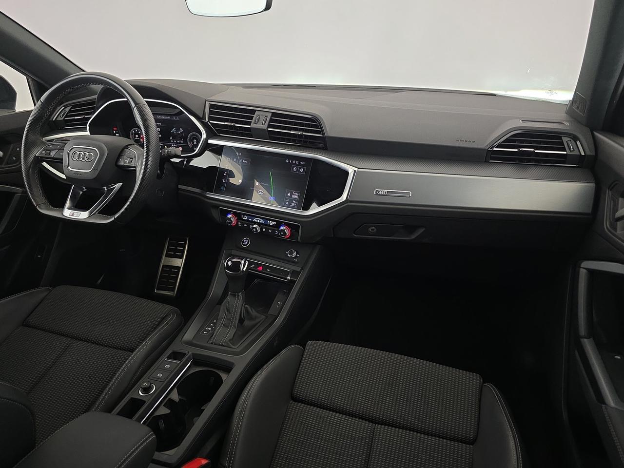 Audi Q3 sportback 35 2.0 tdi s line edition s-tronic