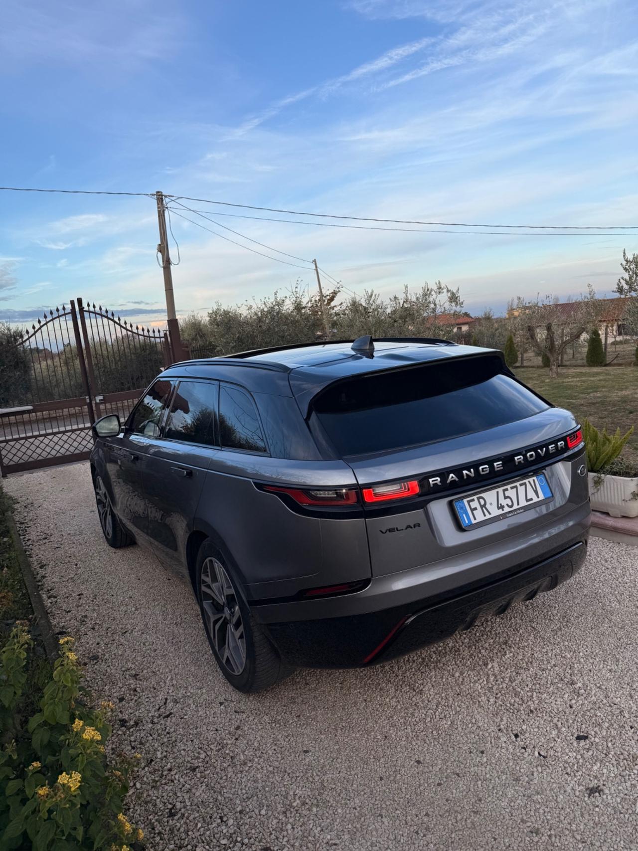 Land Rover Range Velar 2.0D I4 240 CV R-Dynamic S
