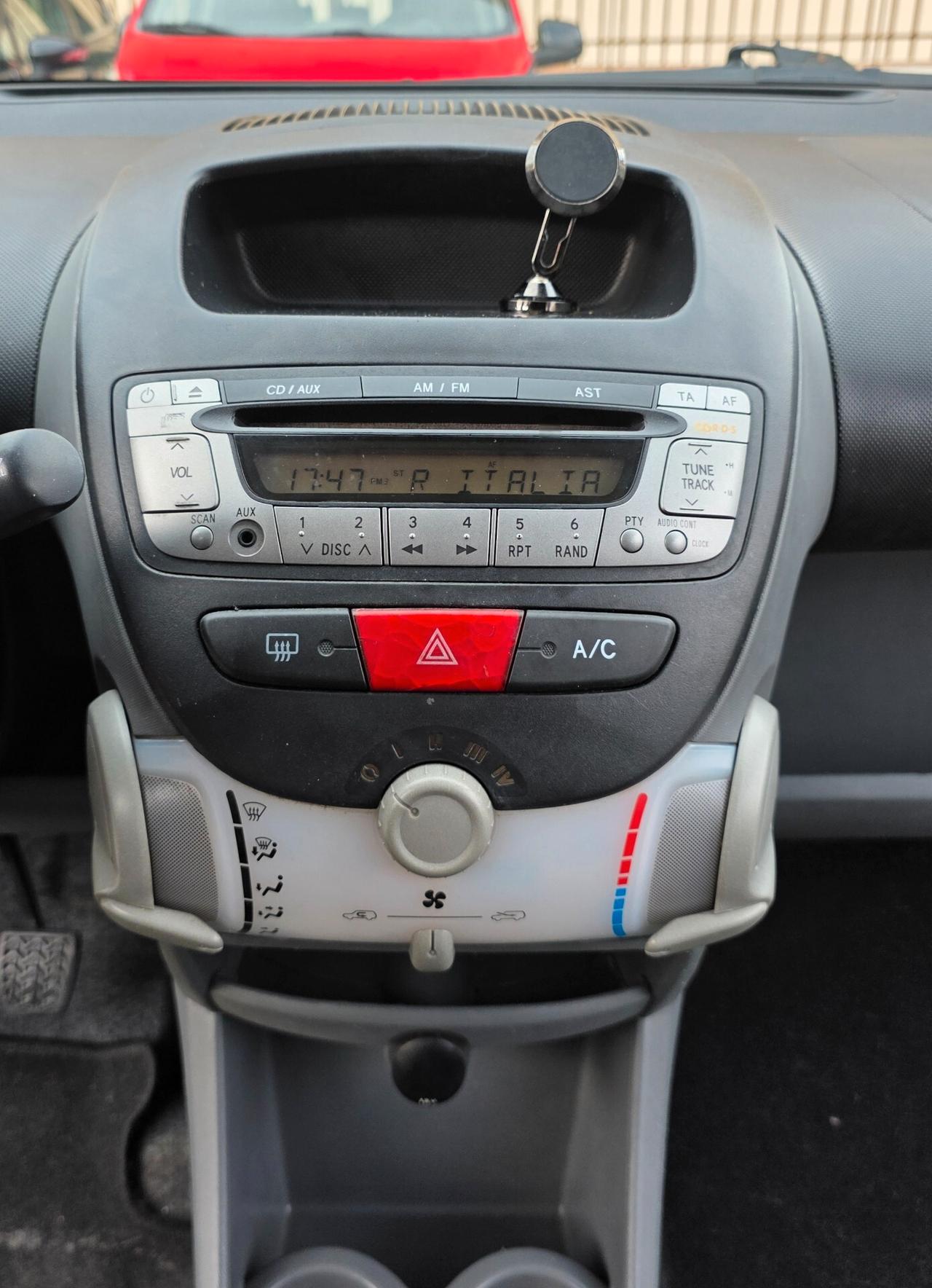 Citroen C1 1.4 HDi 55CV 5 porte AMIC1