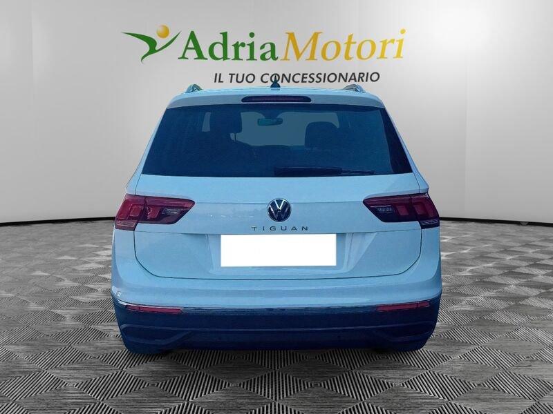 Volkswagen Tiguan 2.0 TDI SCR 110KW Life DSG
