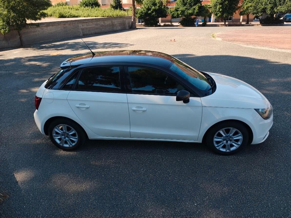 Audi A1 1.6 TDI Attraction