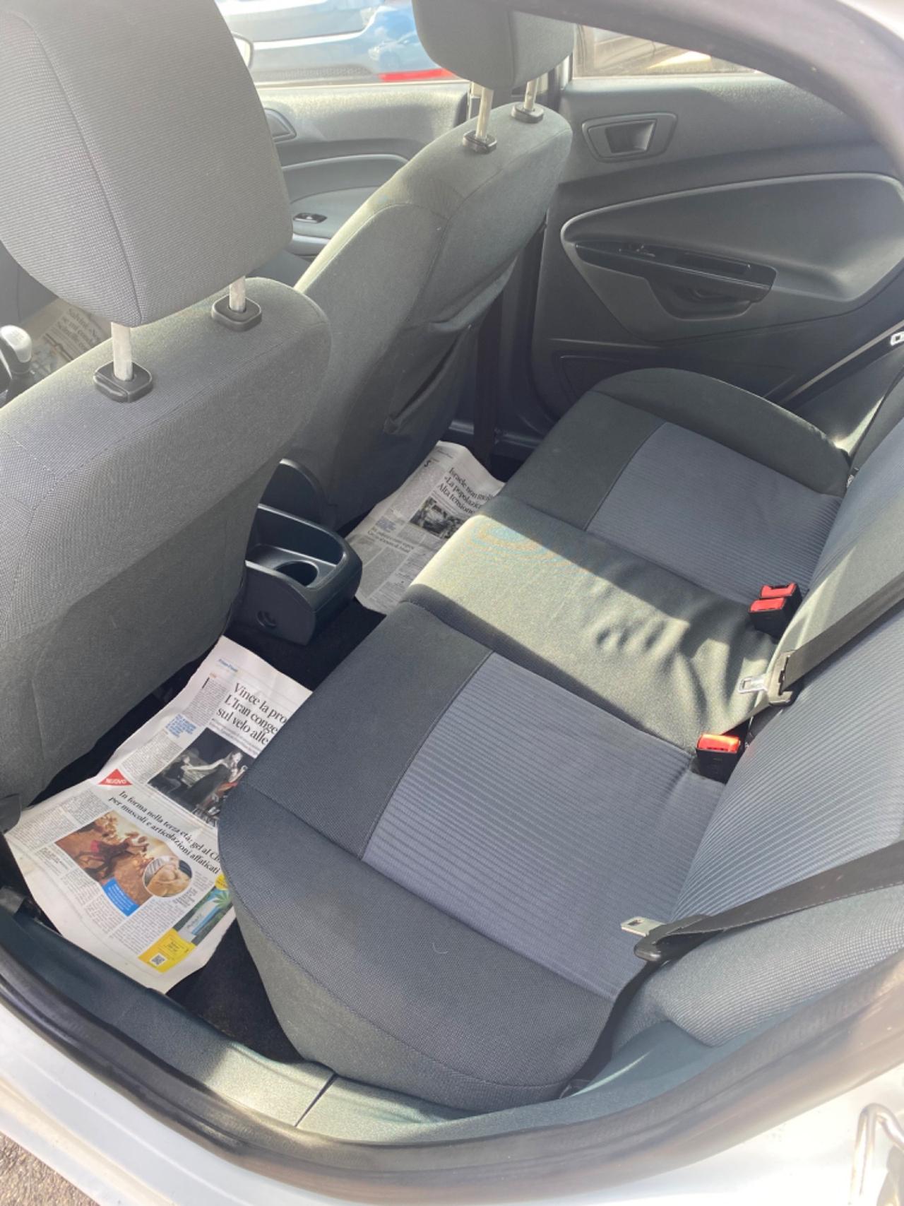 Ford Fiesta 1.4 TDCi 5p. Ghia