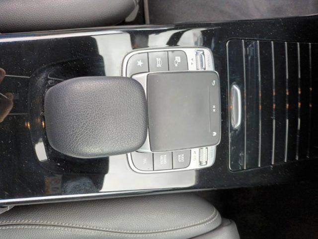 MERCEDES-BENZ A 180 D AUTOMATIC PROGRESSIVE CARPLAY CAM LED"17 ITALIA