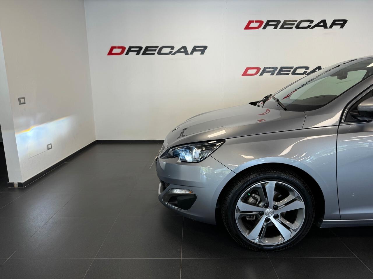 Peugeot 308 BlueHDi 120 S&S Allure UNIPROP 68.000 KM