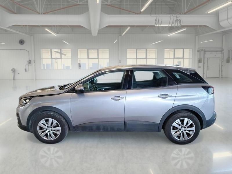 PEUGEOT 3008 BlueHDI 130 EAT8 S/S Business