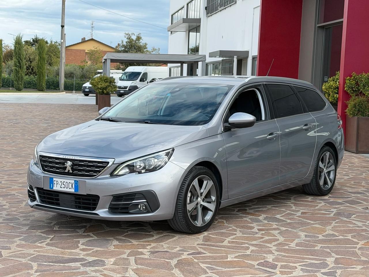 Peugeot 308 1.5 BlueHDi SW