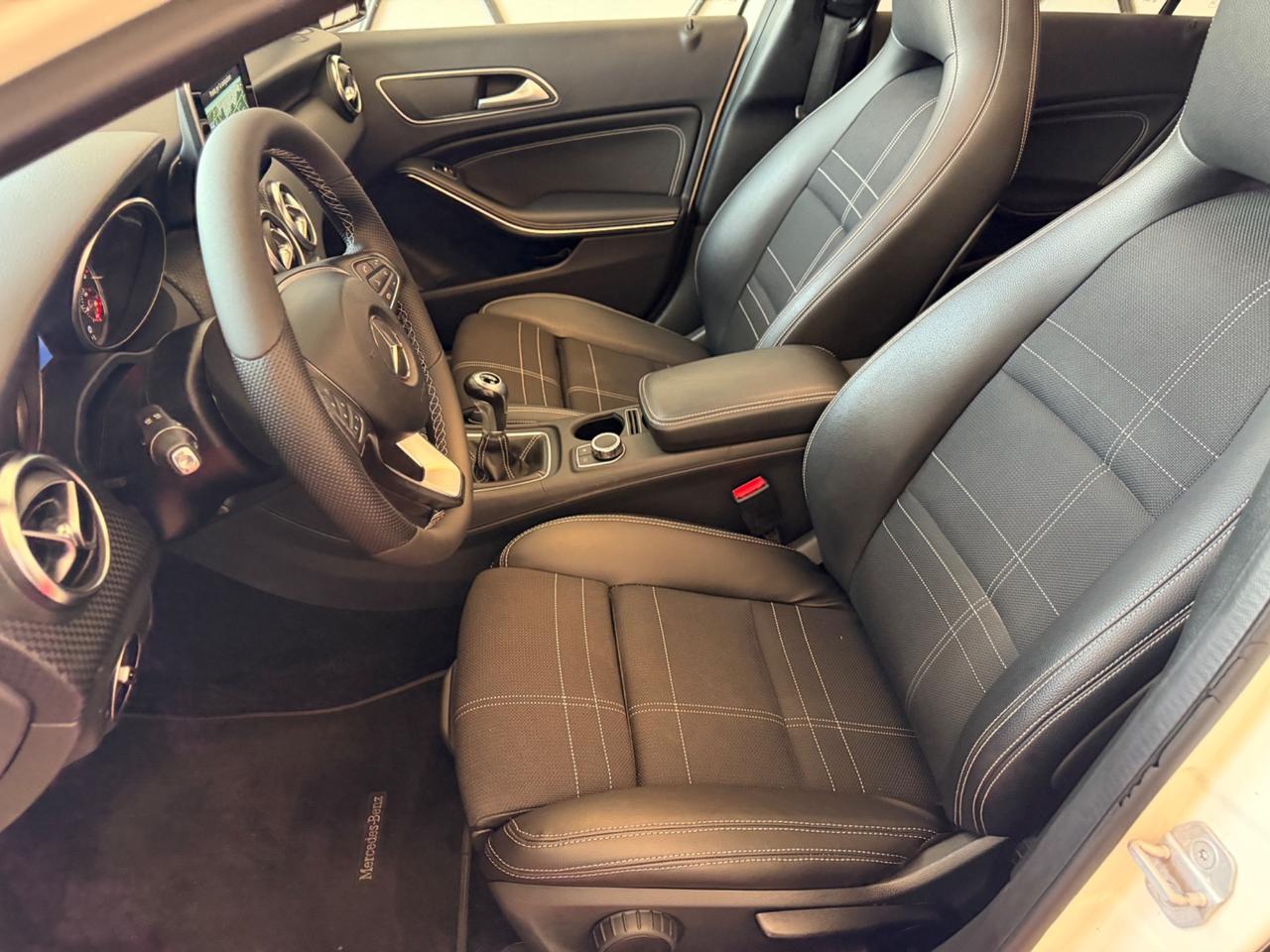 Mercedes-benz A 180 d Premium