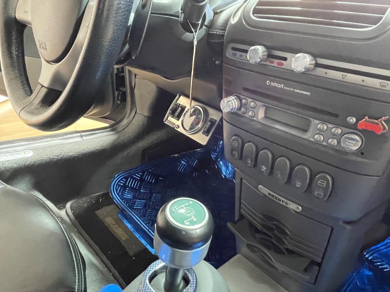 Smart Roadster 700 BRABUS sospensioni ad aria regolabili Elettricamente