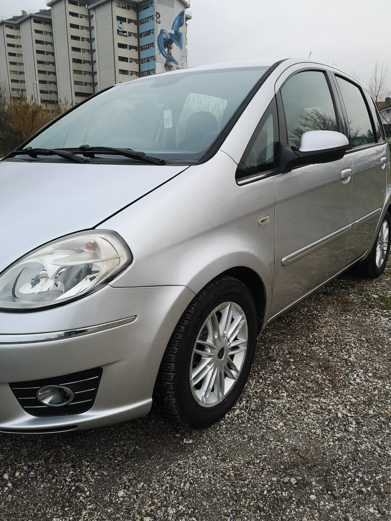 Lancia MUSA 1.3 Mjt 95cv - Garanzia 12 Mesi