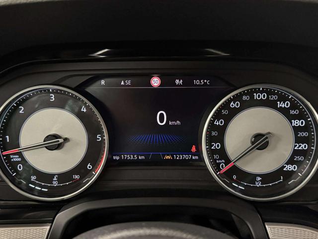 VOLKSWAGEN Touareg 3.0 V6 TDI SCR Black Style