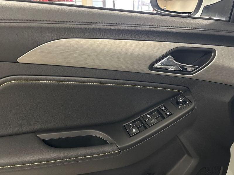 EVO Evo 5 Evo 5 1.5 Turbo Bi-fuel GPL ESSENTIAL