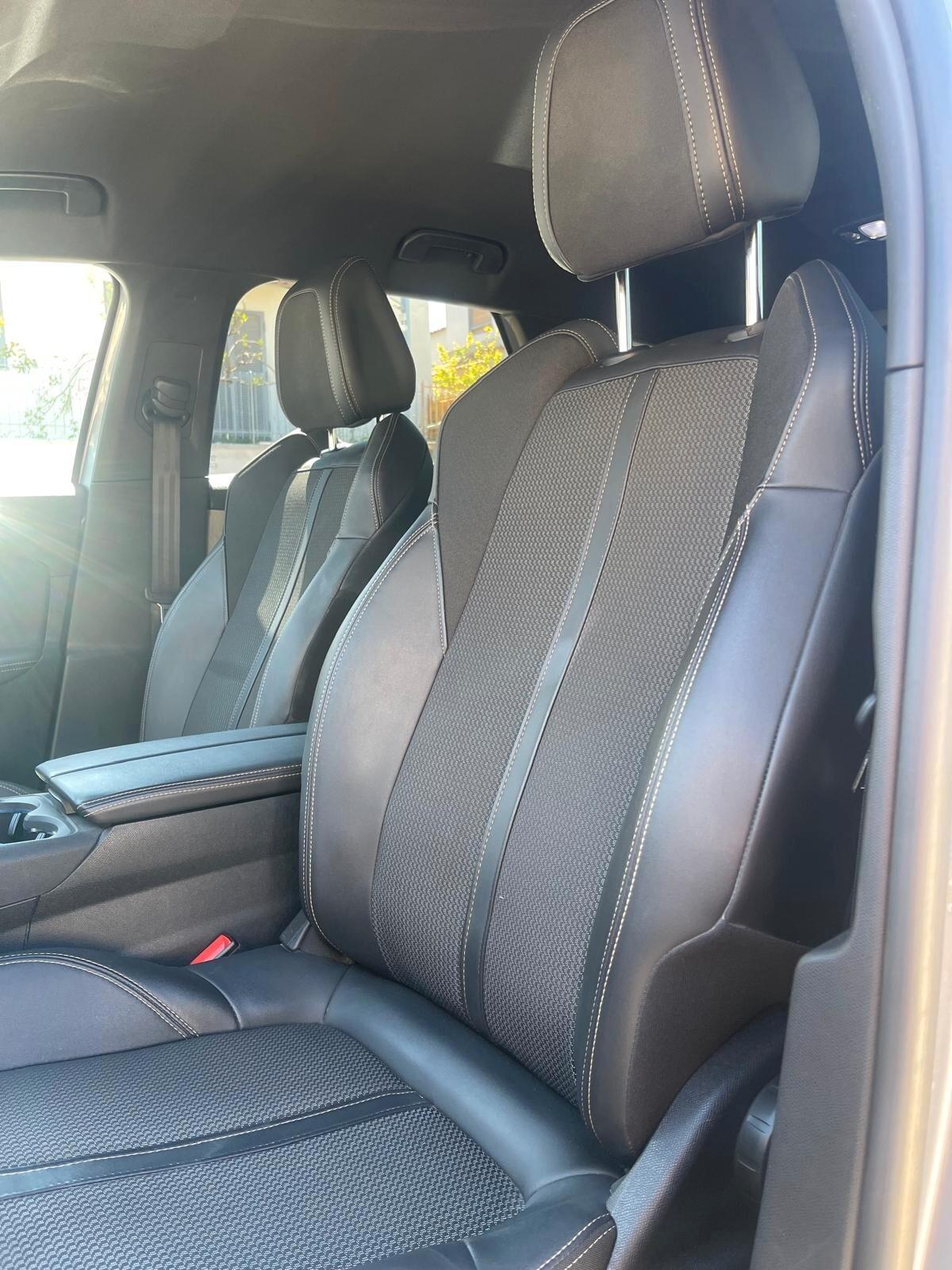 Peugeot 3008 1.2cc 130cv GT LINE PureTech Turbo S&S EAT8