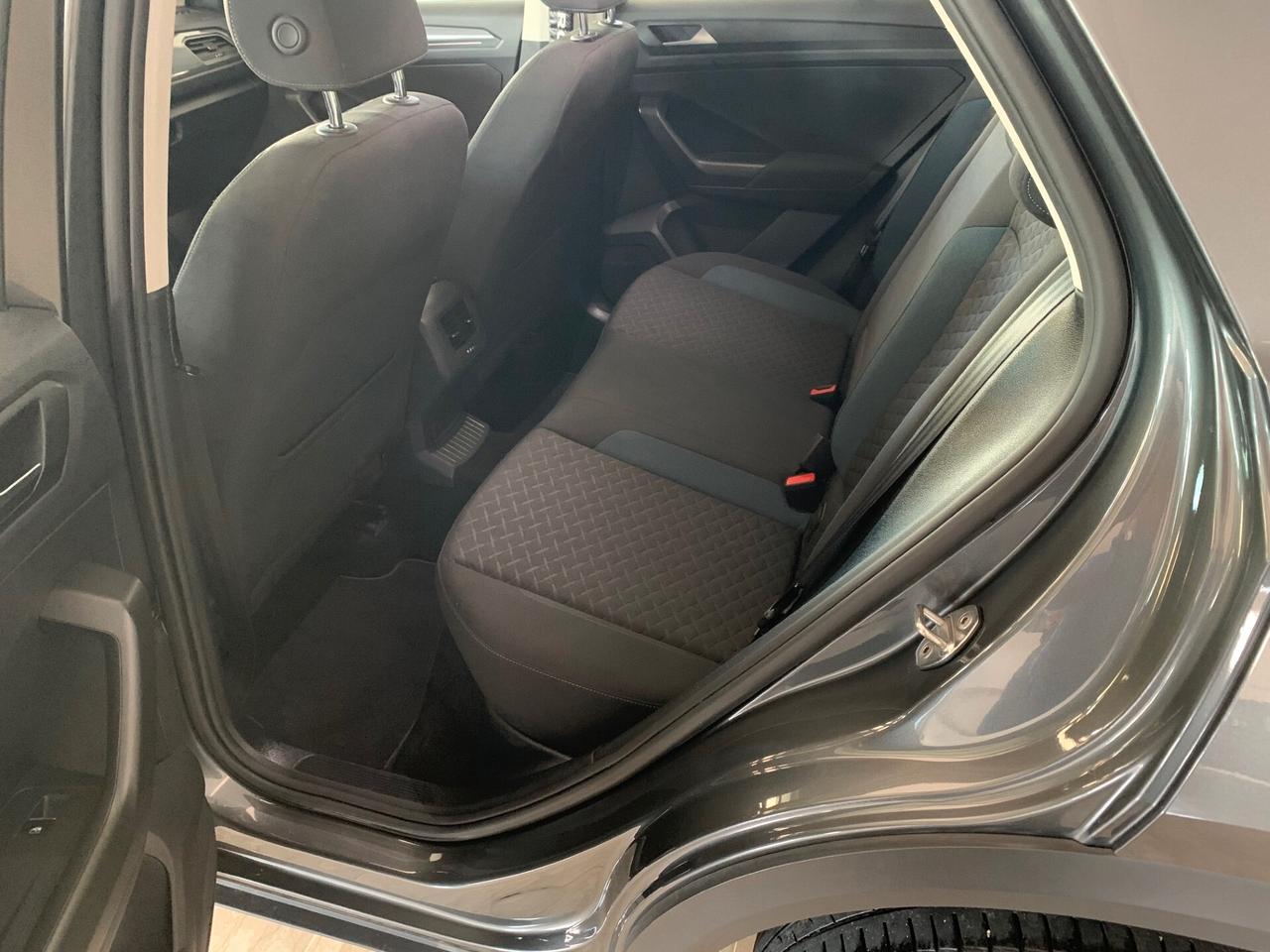 Volkswagen T-Roc 1.6 TDI SCR Advanced BlueMotion Technology