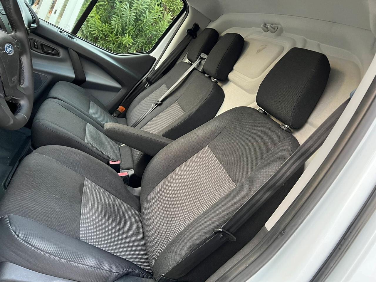 Ford Transit Custom 270 2.2 TDCi PC Furgone