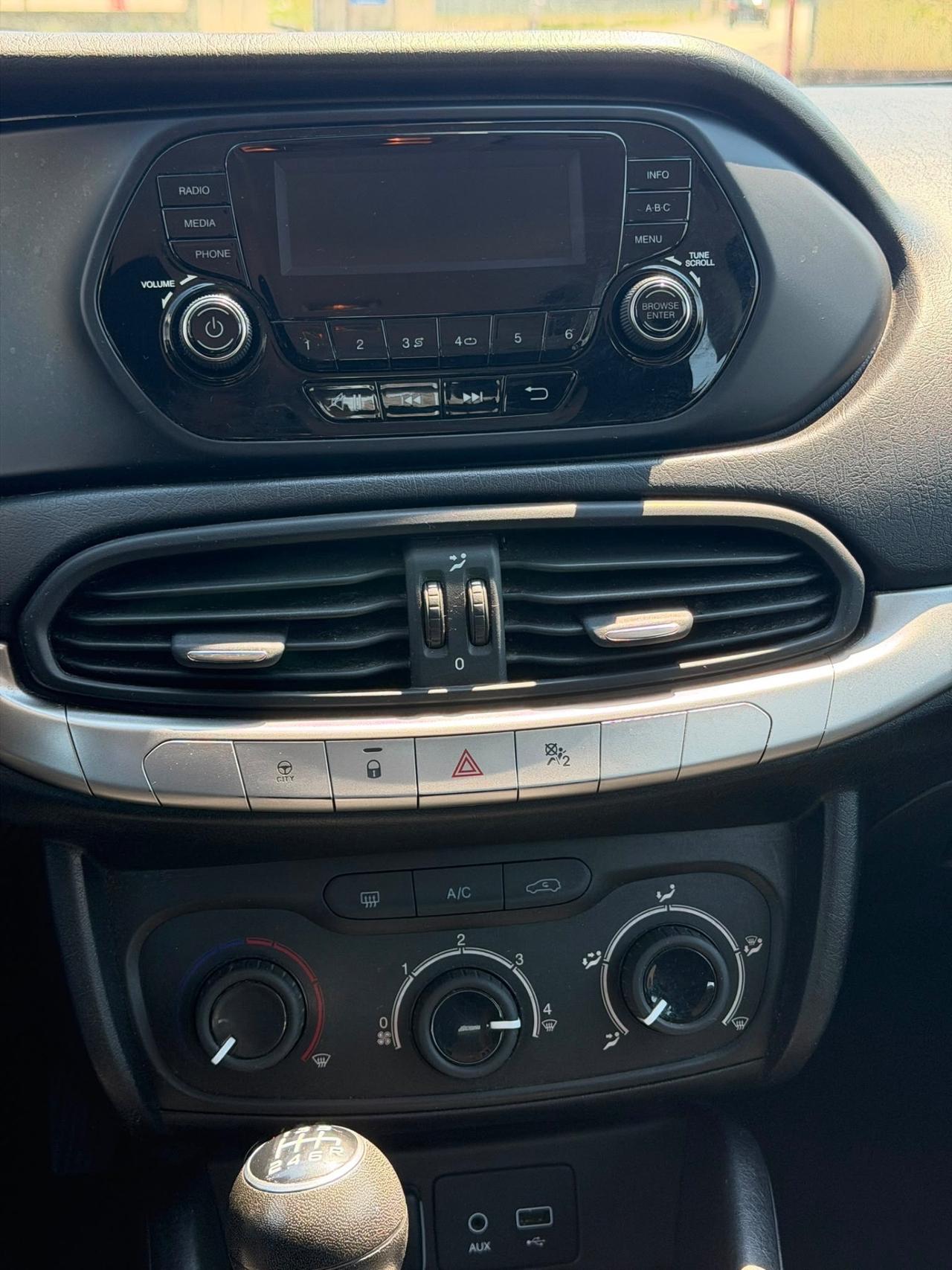 Fiat Tipo 1.4 SW Lounge con GARANZIA 12 m