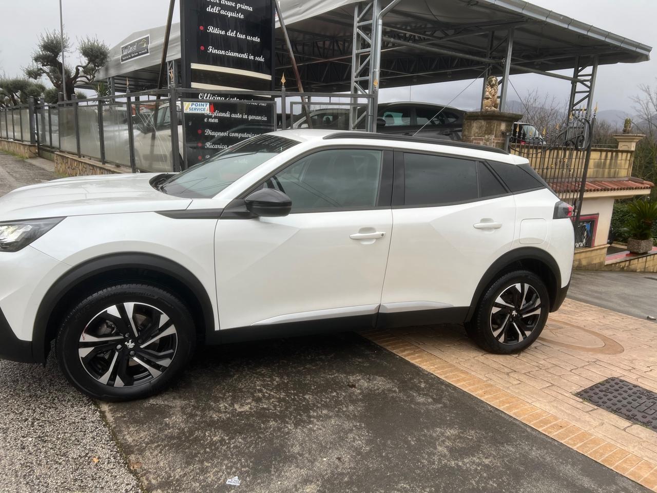 Peugeot 2008 BlueHDi 130 S&S EAT8 Allure