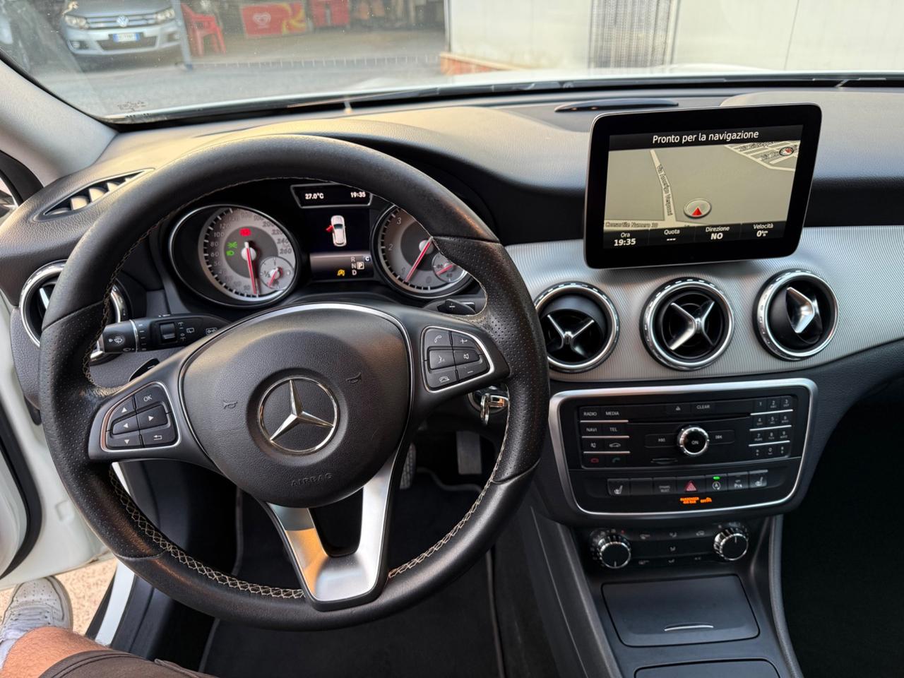 Mercedes-benz GLA 200d Km Certif. Tagliandi TT. Mercedes