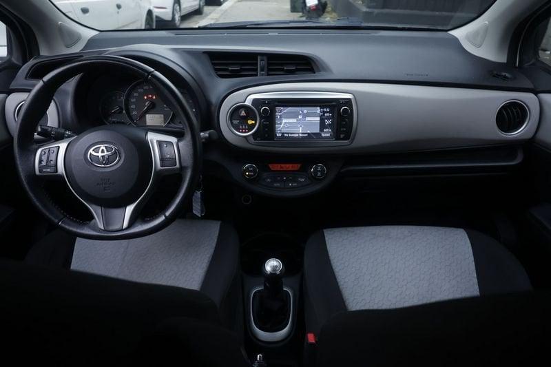 Toyota Yaris Toyota Yaris 1.0 5 porte 51KW ANNO 2011