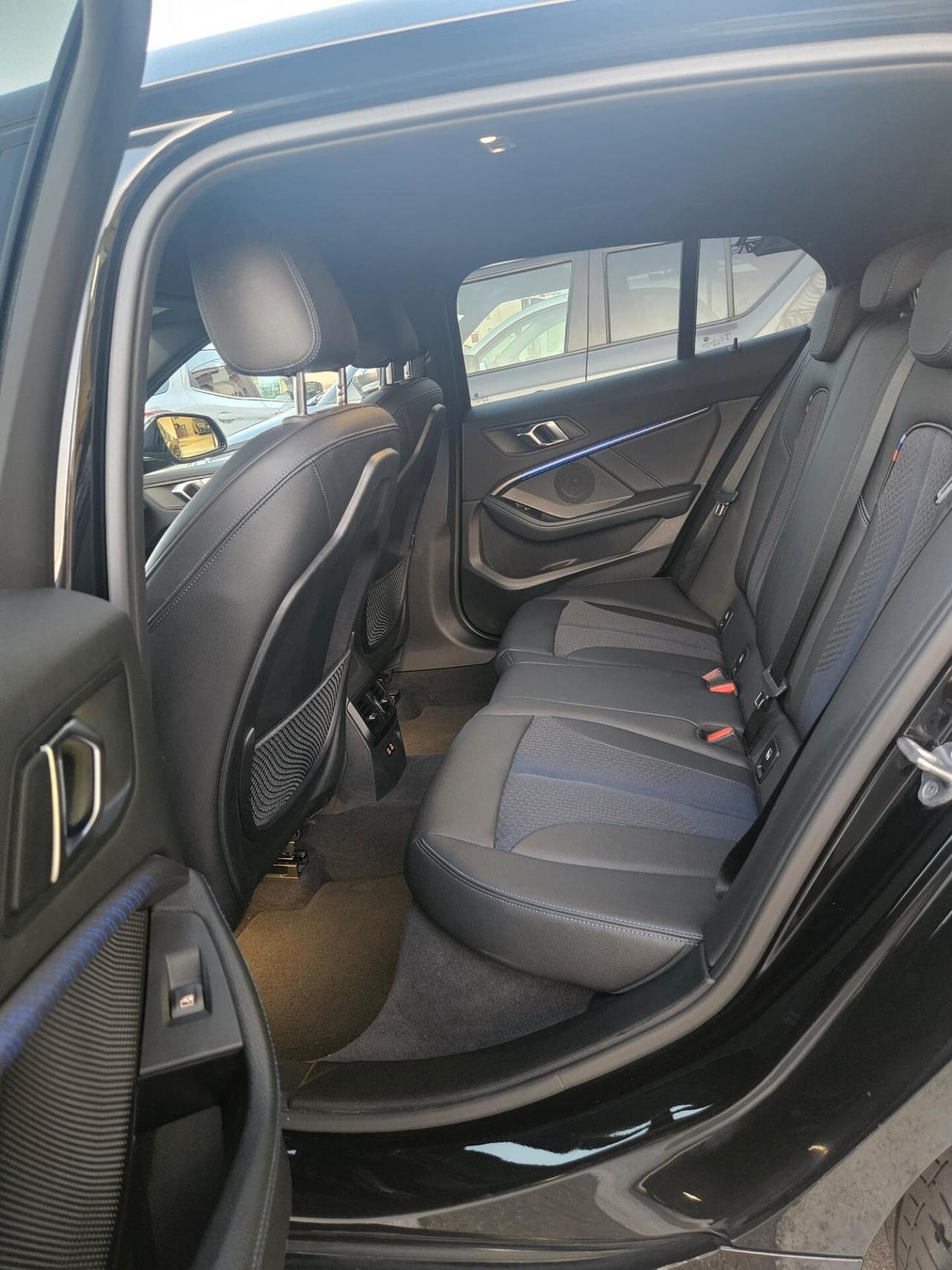 BMW Serie1 116d Msport AUTOMATICA FULL IVA ESPOSTA