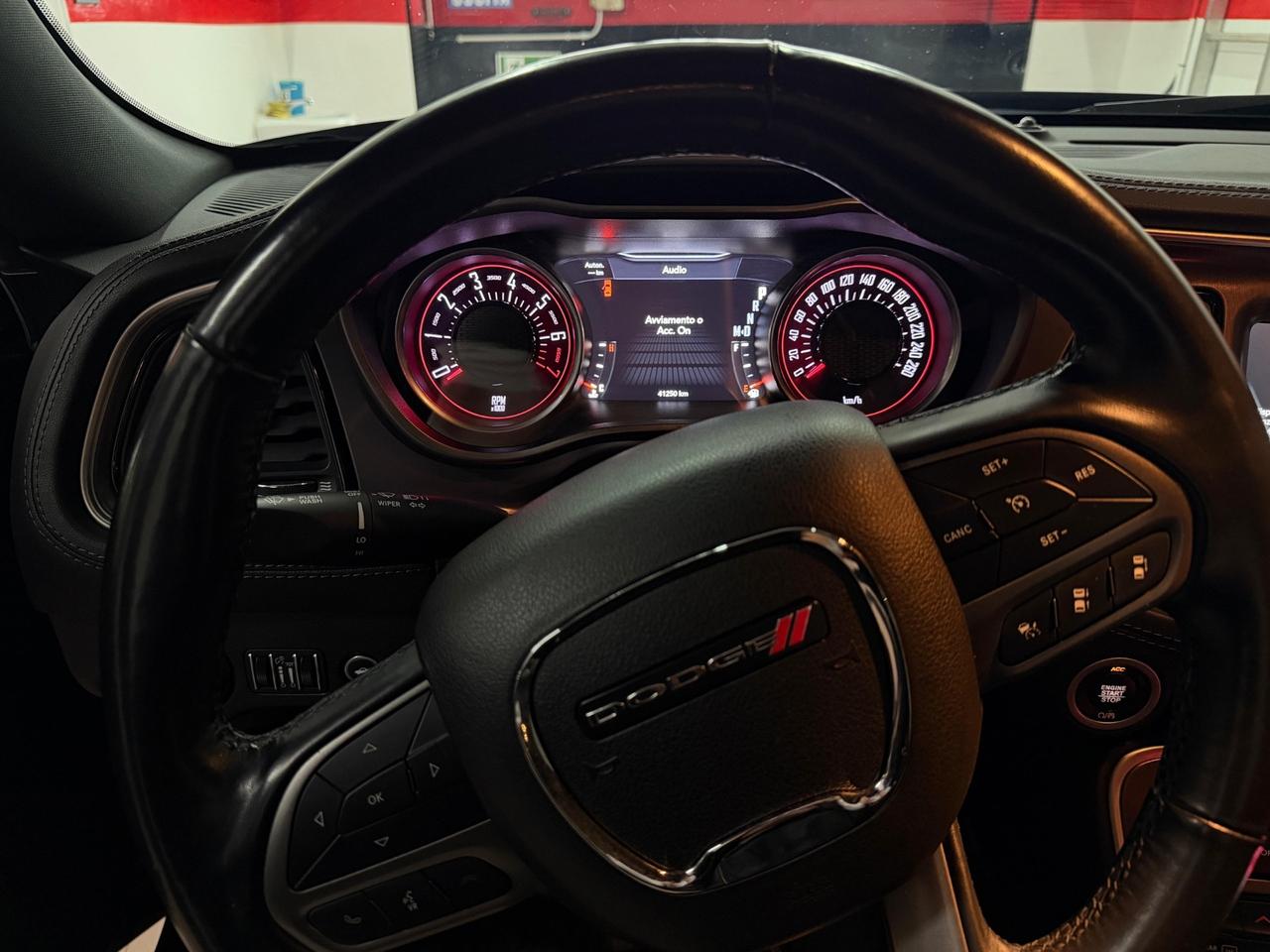 Dodge Challenger 3600 V6 km 41000 Permuto