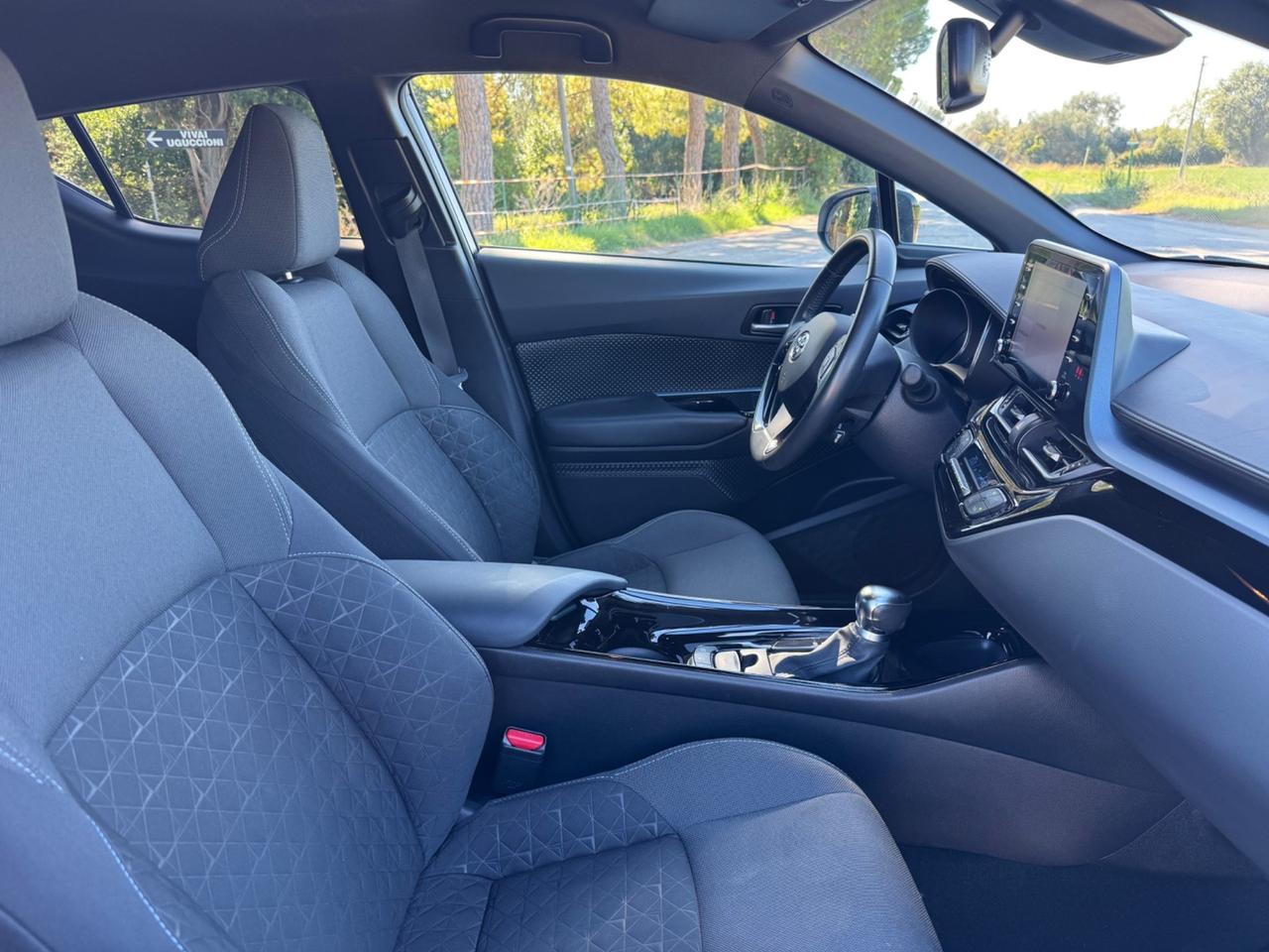 Toyota C-HR 2.0 Hybrid E-CVT Trend
