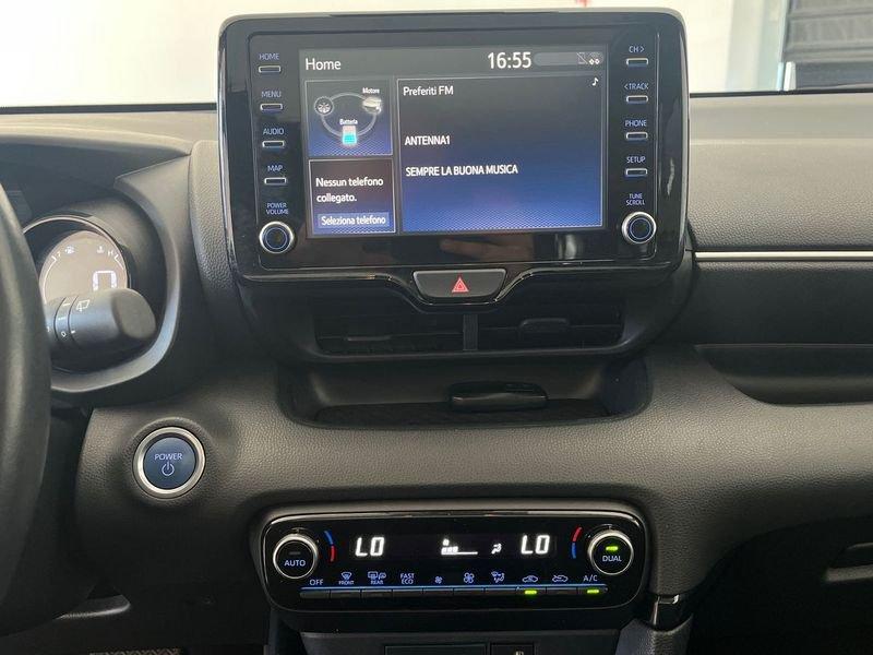 Toyota Yaris Yaris 1.5h Lounge