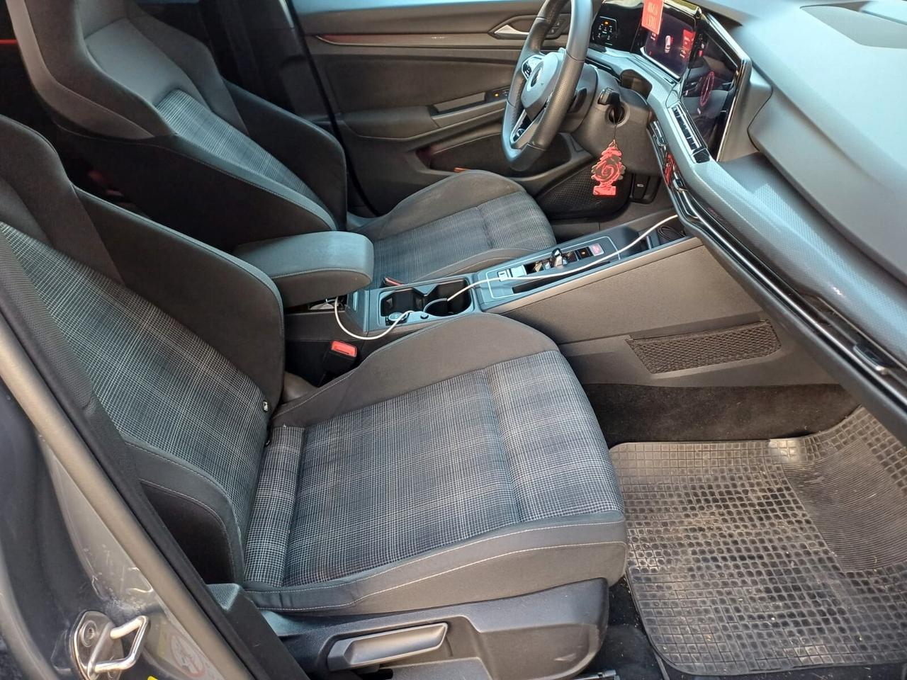 Volkswagen Golf serie 8 2.0 TDI 200 cv GTD DSG 5 porte