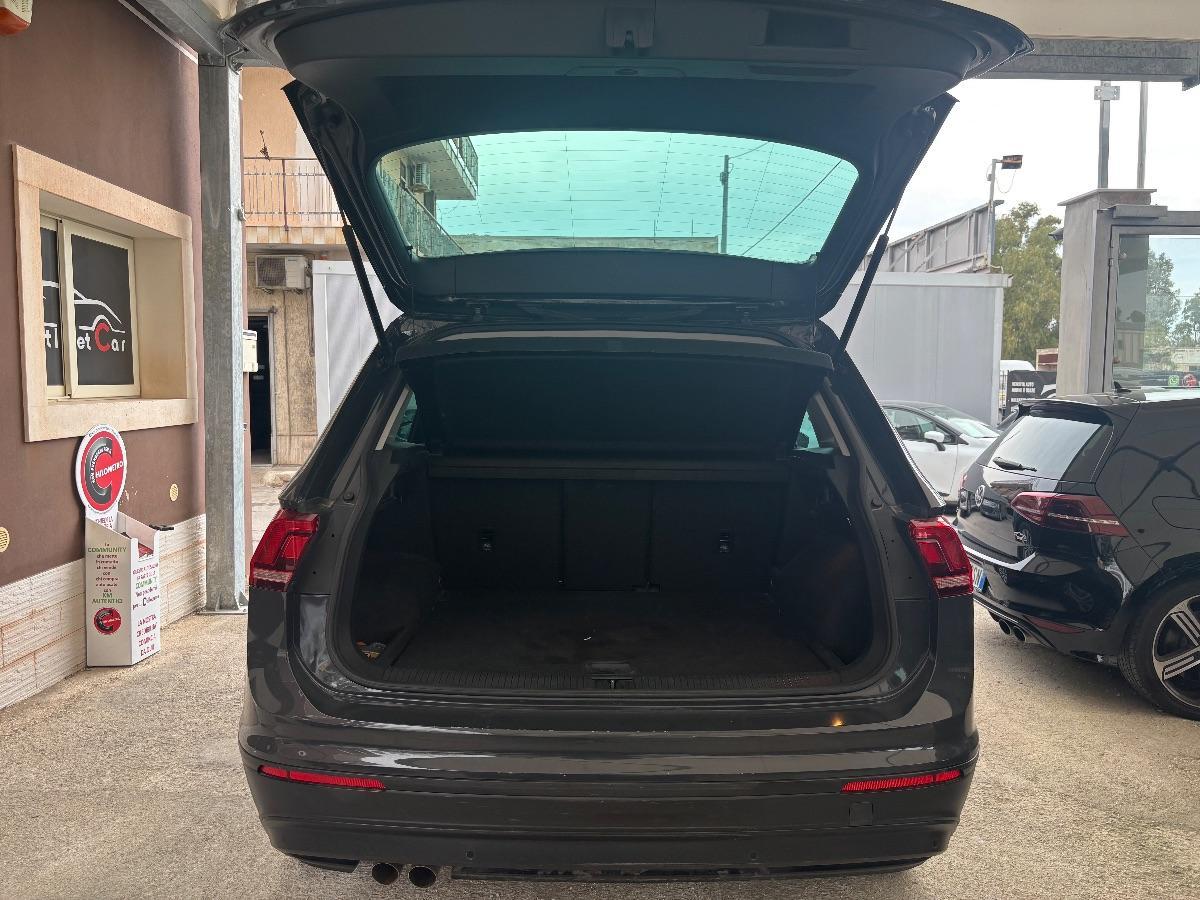 VOLKSWAGEN - Tiguan - 2.0 TDI Business BMT