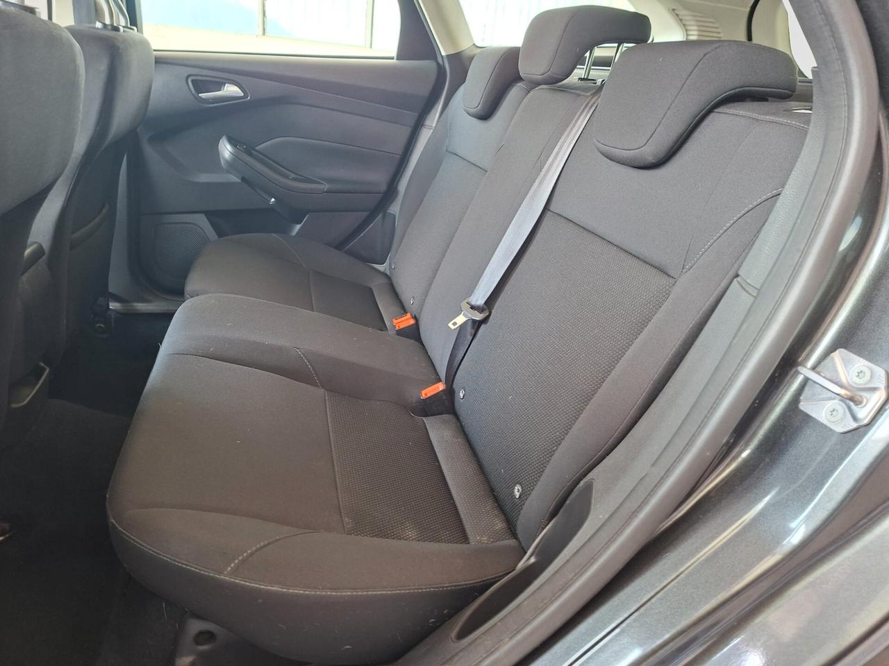 Ford Focus 1.5 TDCI AUTOMATICO / DA NEOPATENTATI / EURO 6B