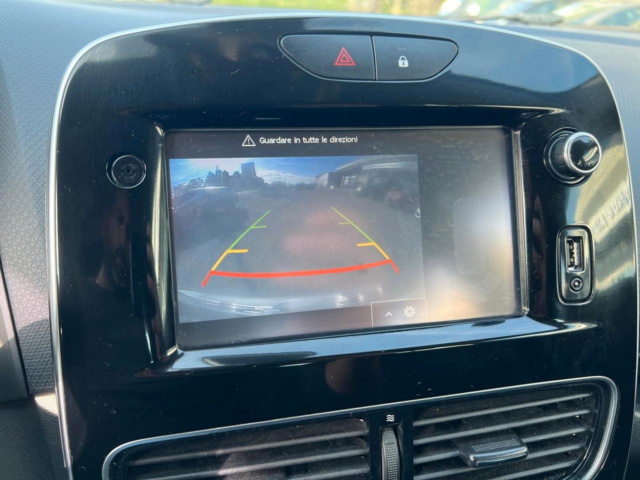 Renault Clio dCi 8V 75 CV 5 porte Moschino Intens