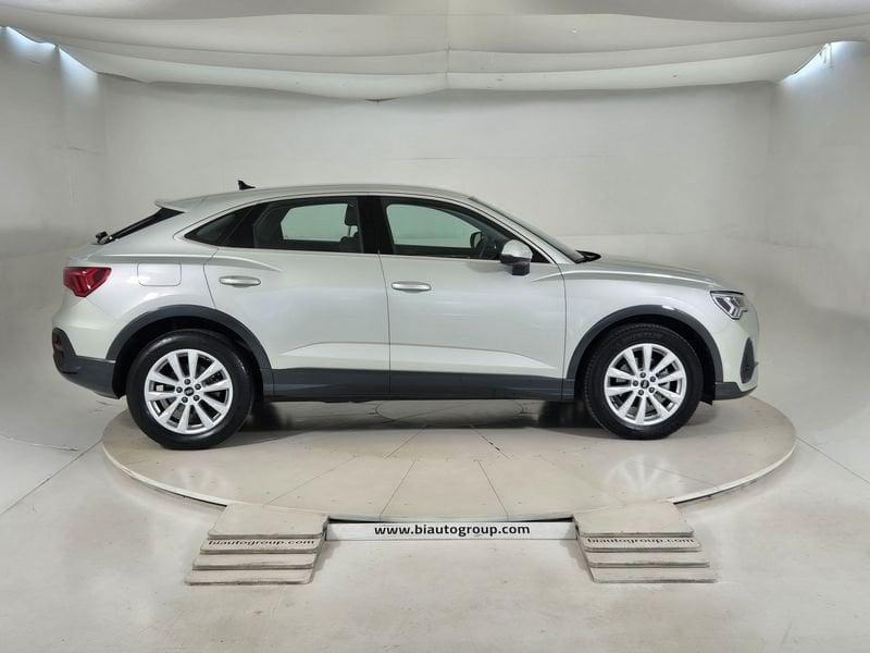 Audi Q3 I 2019 Sportback Diesel Sportback 35 2.0 tdi Business Plus s-tronic
