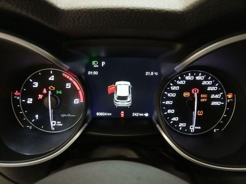 Alfa Romeo Stelvio 2.2 t Sprint Q4 190cv auto