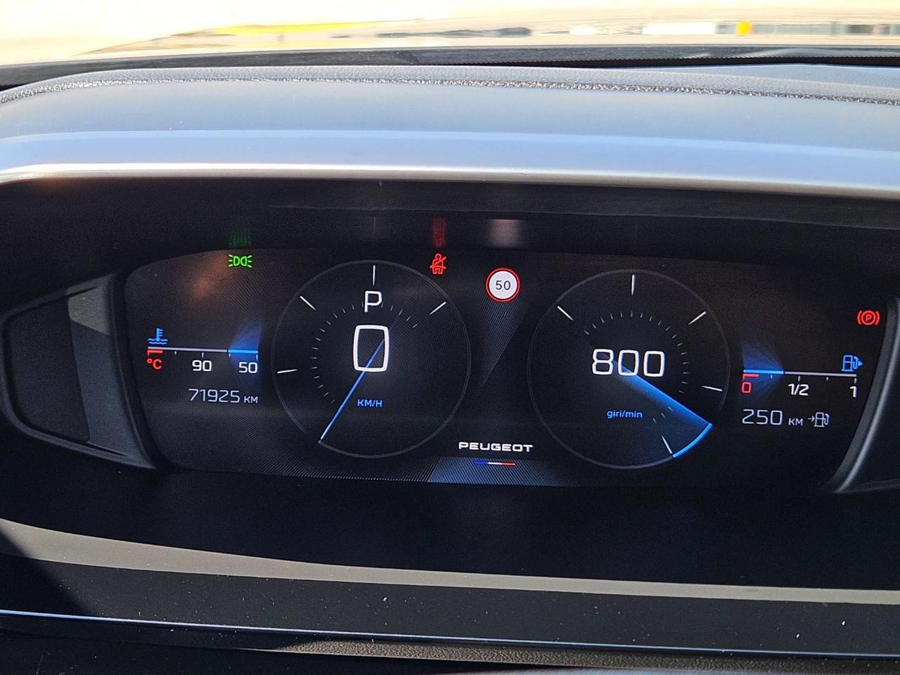 Peugeot 308 BlueHDi 130 S&S EAT8 SW Allure