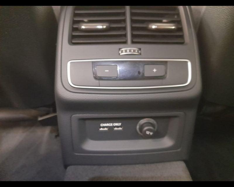 Audi A4 V Avant 35 2.0 tdi mhev Business Advanced 163cv s-tronic