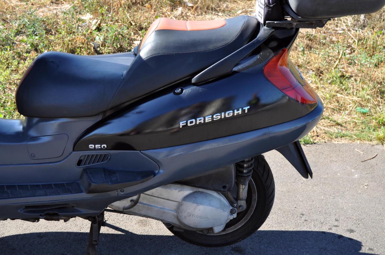Honda Foresight 250