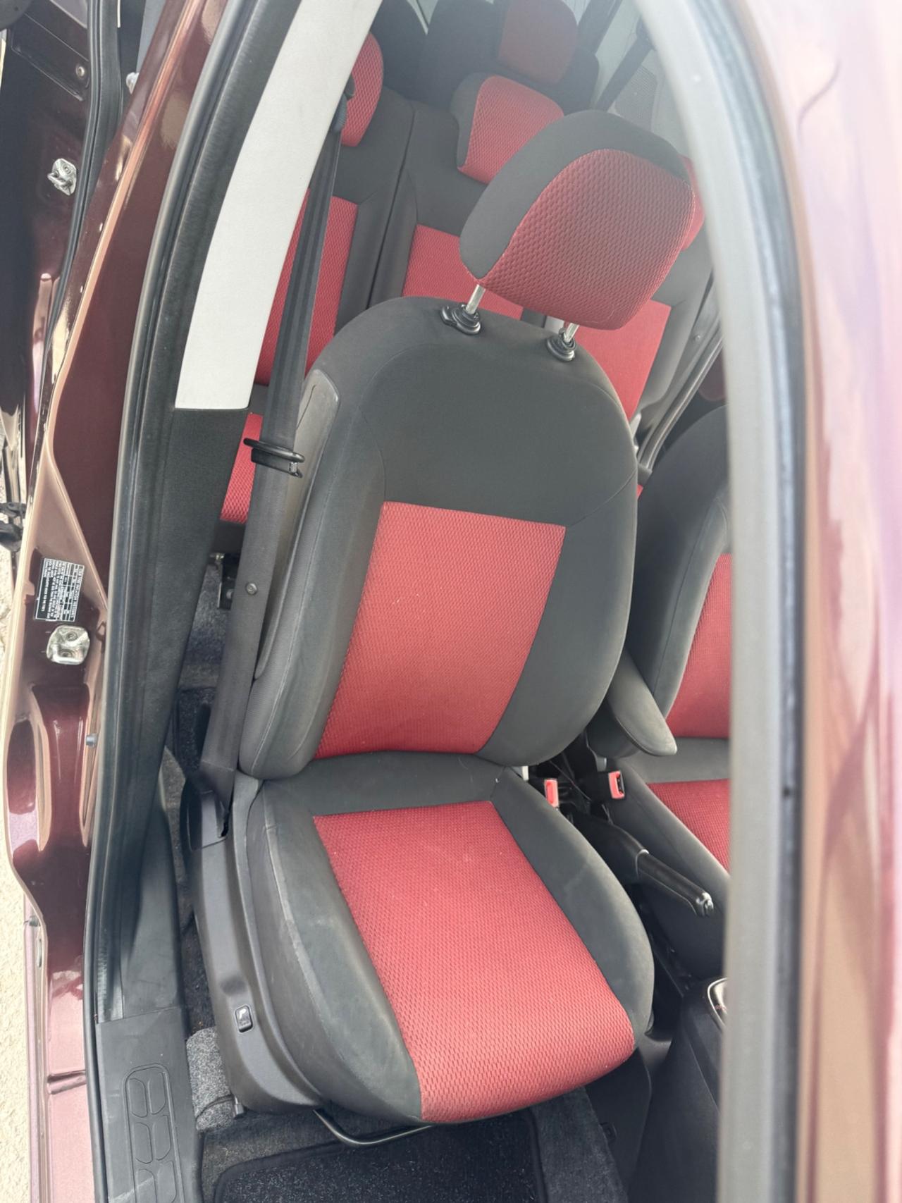 Fiat Doblò 2.0 MJT 16V Dynamic 7 posti