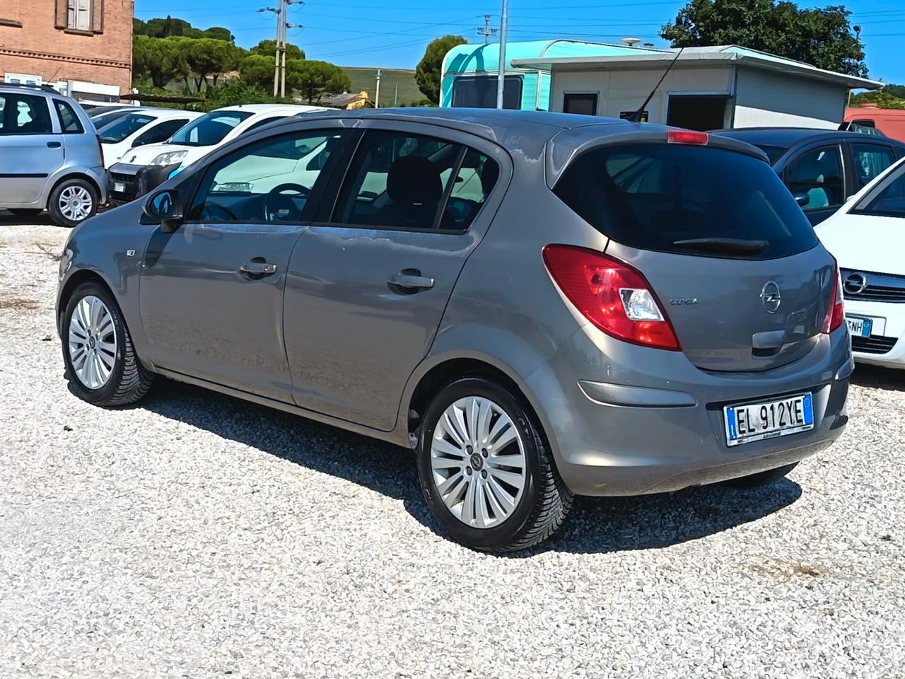 Opel Corsa 2013 1.2 5P IMPIANTO METANO 86CV NEOPATENTATI